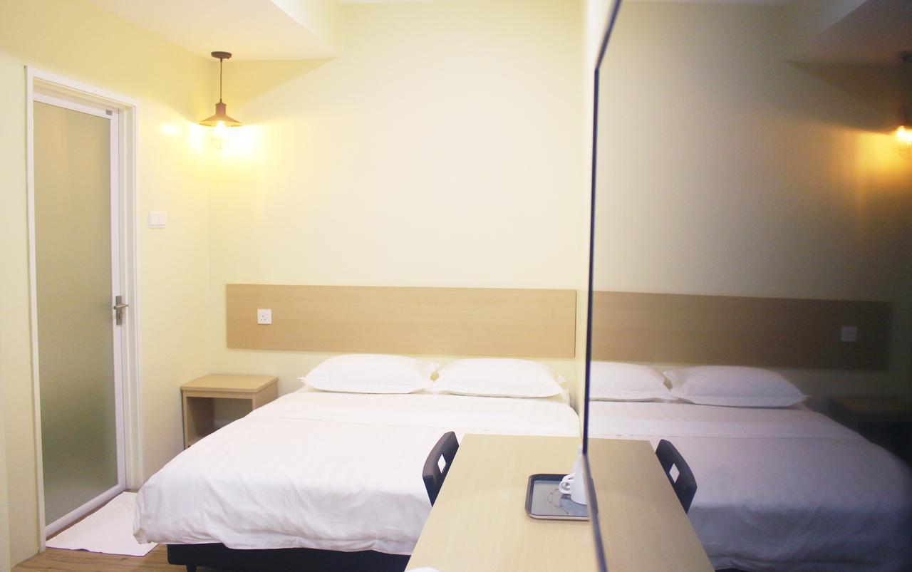 No.31 Maple Inn Simpang Ampat  Extérieur photo